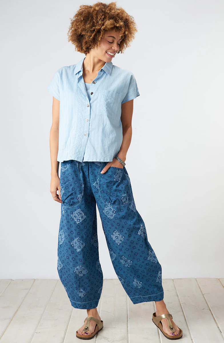 Adira Lightweight Cap-Sleeve Shirt - Image 36