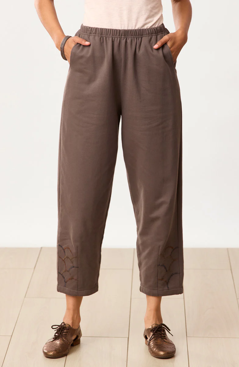 Agra French Terry Barrel-Leg Pant - Fossil - Image 3
