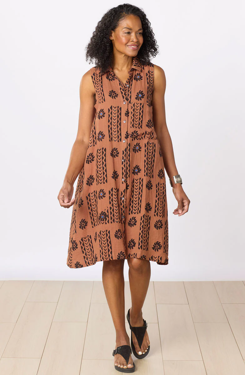 Ameera Cotton Double Gauze Sleeveless Dress - Jaggery/Black - Image 4