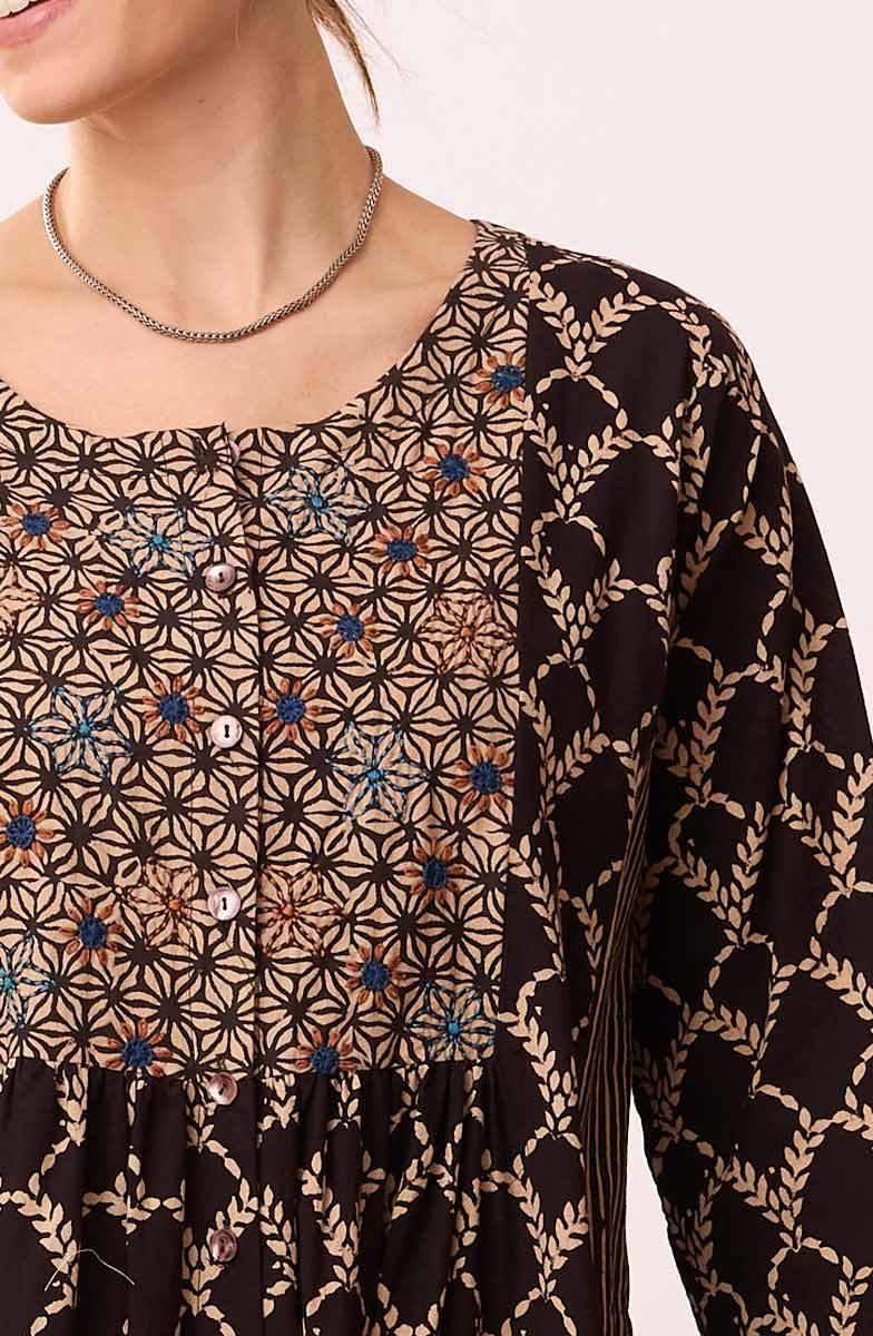 Avika Bracelet-Sleeves Buttondown Long Dress - Black/Natural - Image 3