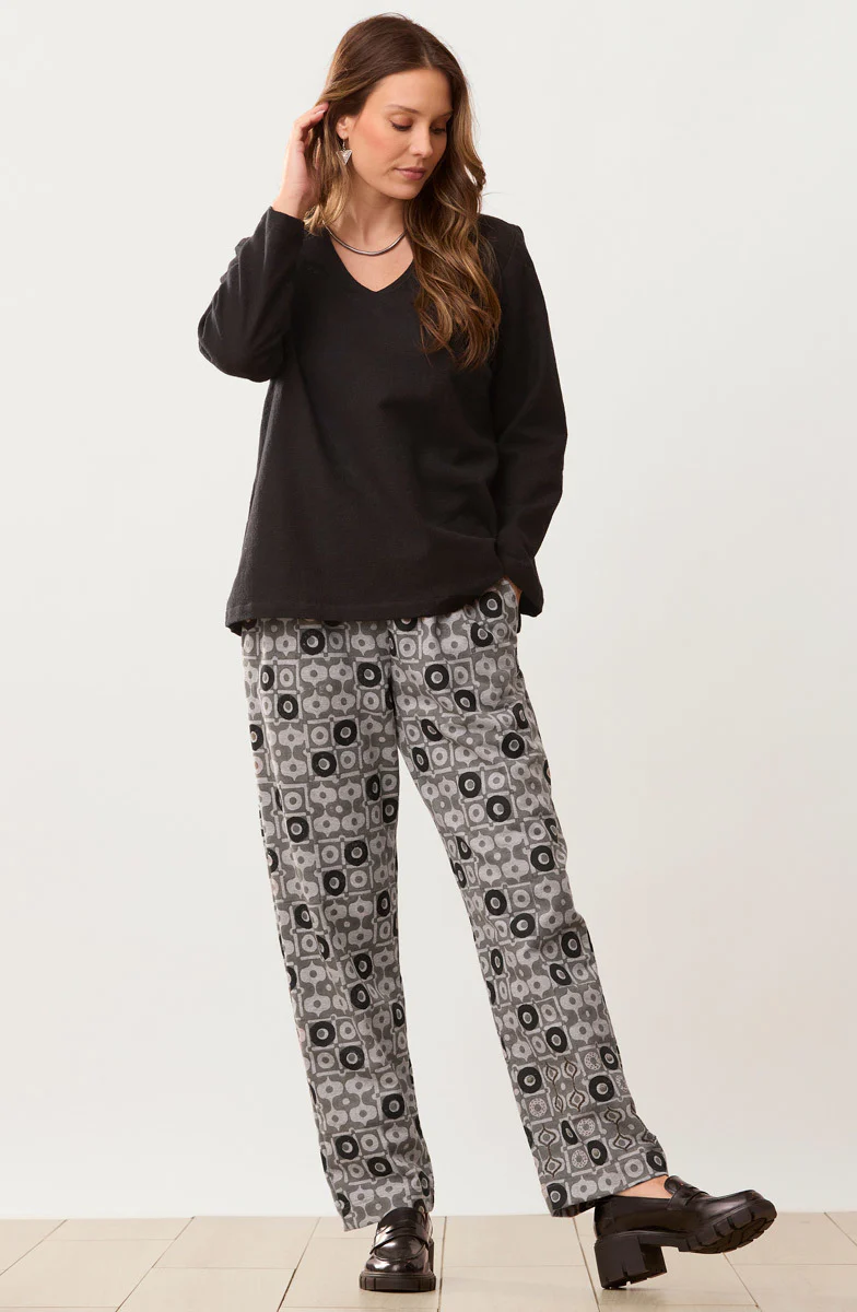 Deepa V-Neck Matelassé Top - Image 19