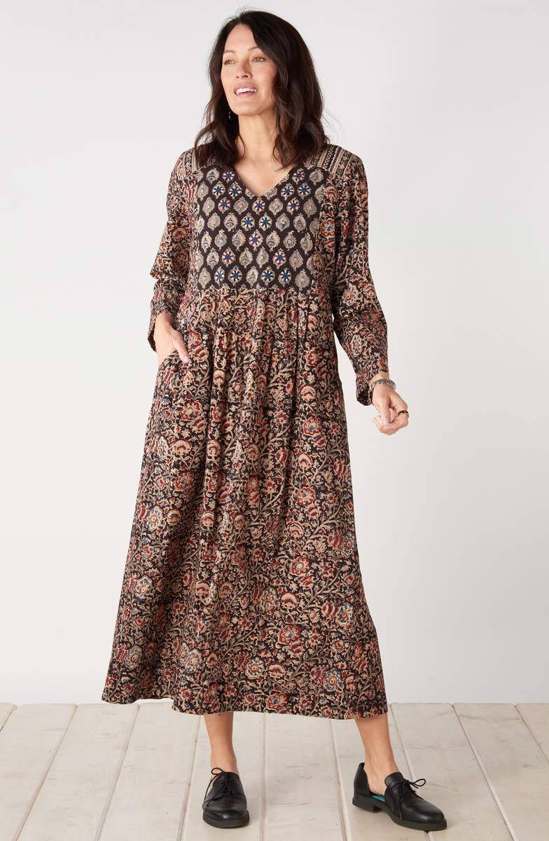 Geethali Mixed Print V-Neck Maxi Dress - Black/Multi - Image 4