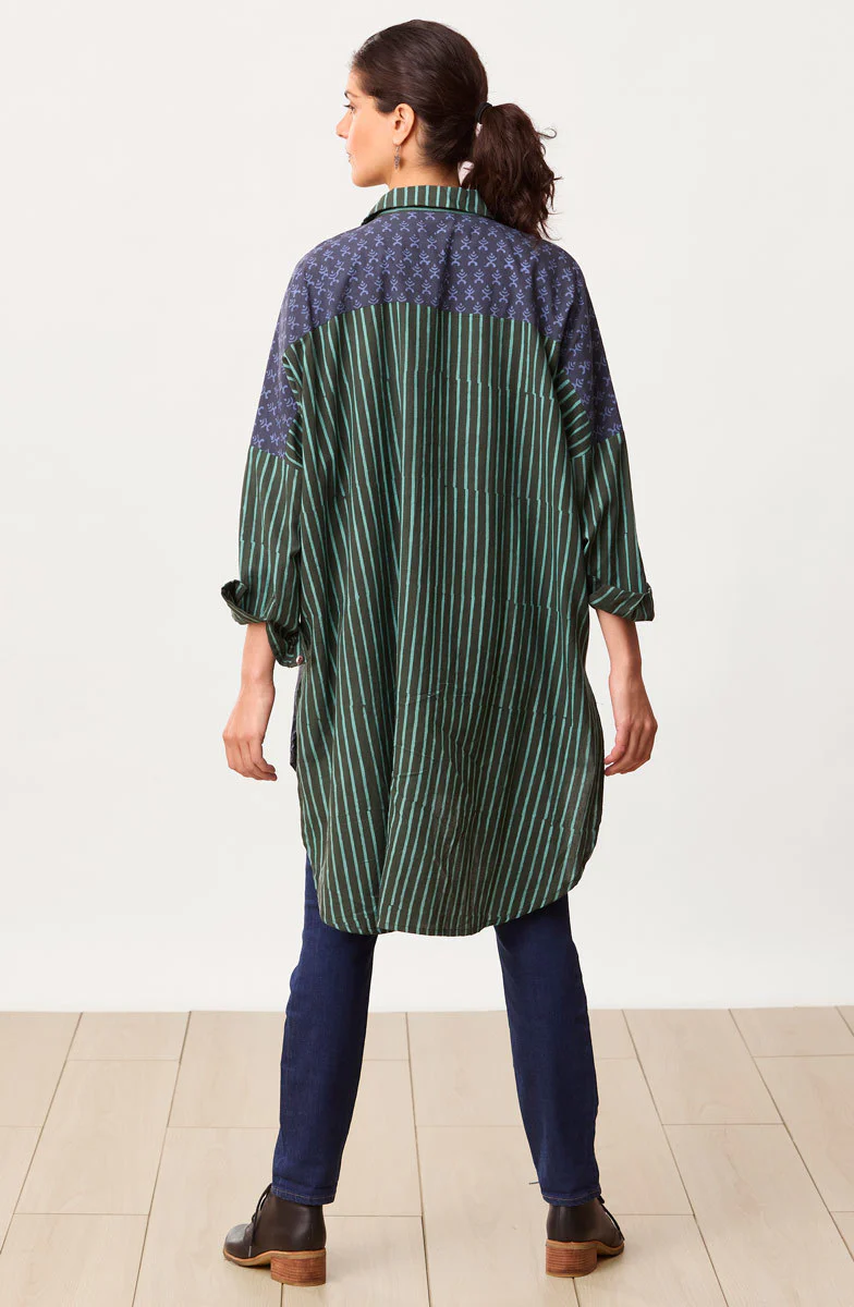 Hanifa Long-Sleeve High-Low Hem Big Shirt - Dusty teal/Multi - Image 5