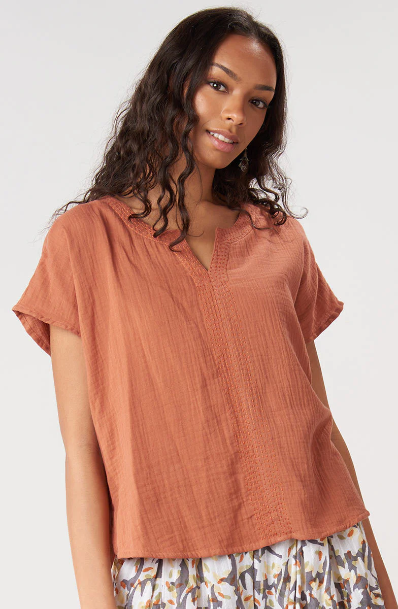 Isha Double Gauze Notch-Neck Top - Image 24