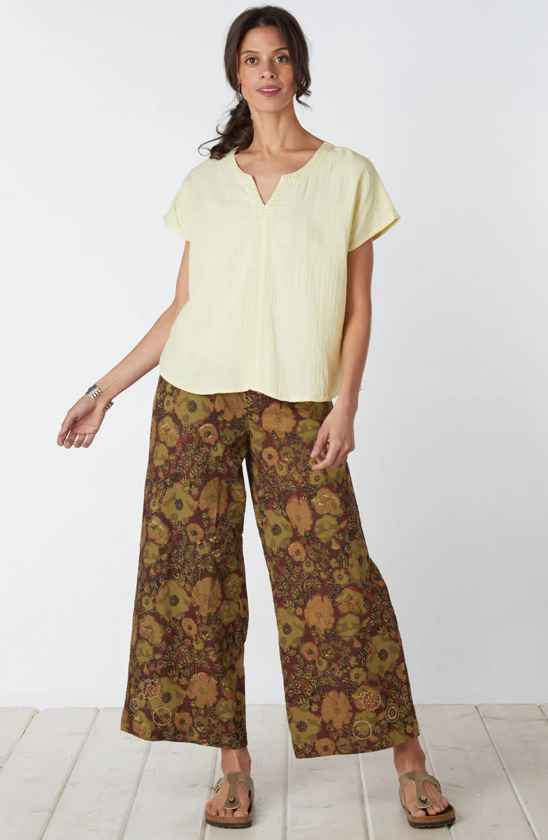 Isha Double Gauze Notch-Neck Top - Image 3