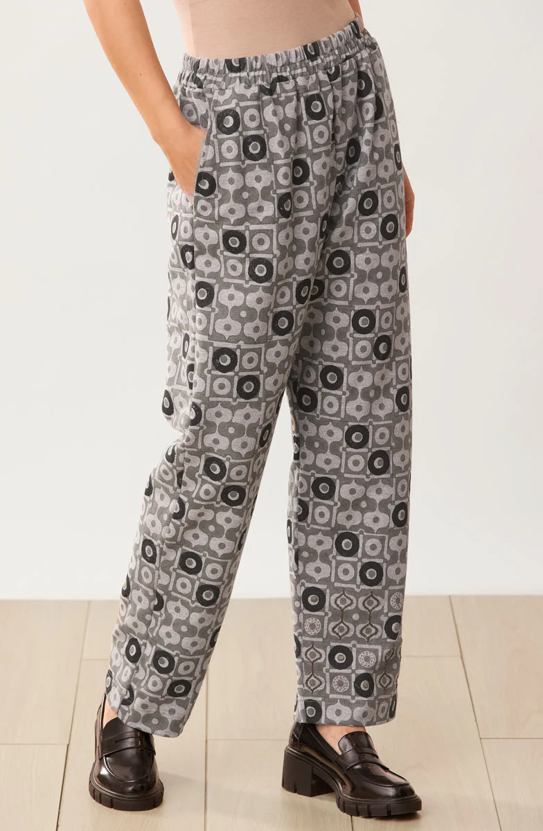 Kavya Block Print French Terry Pant - Heather grey/Black - Image 3