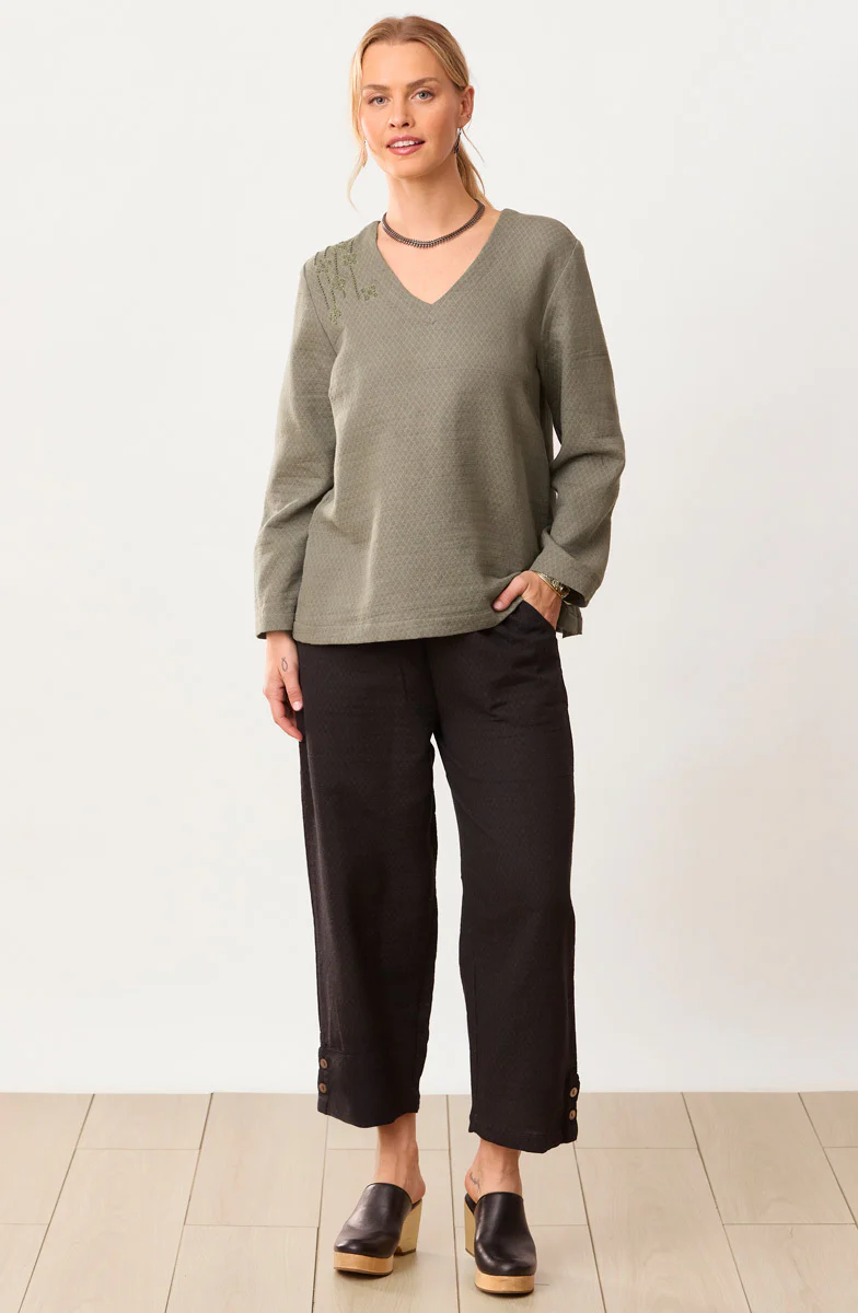 Kesari Matelassé Pull-On Crop Pant - Image 11