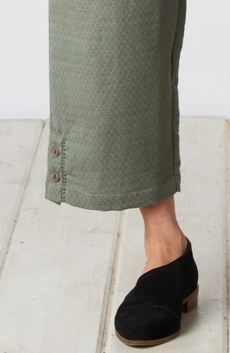Kesari Matelassé Pull-On Crop Pant - Image 4
