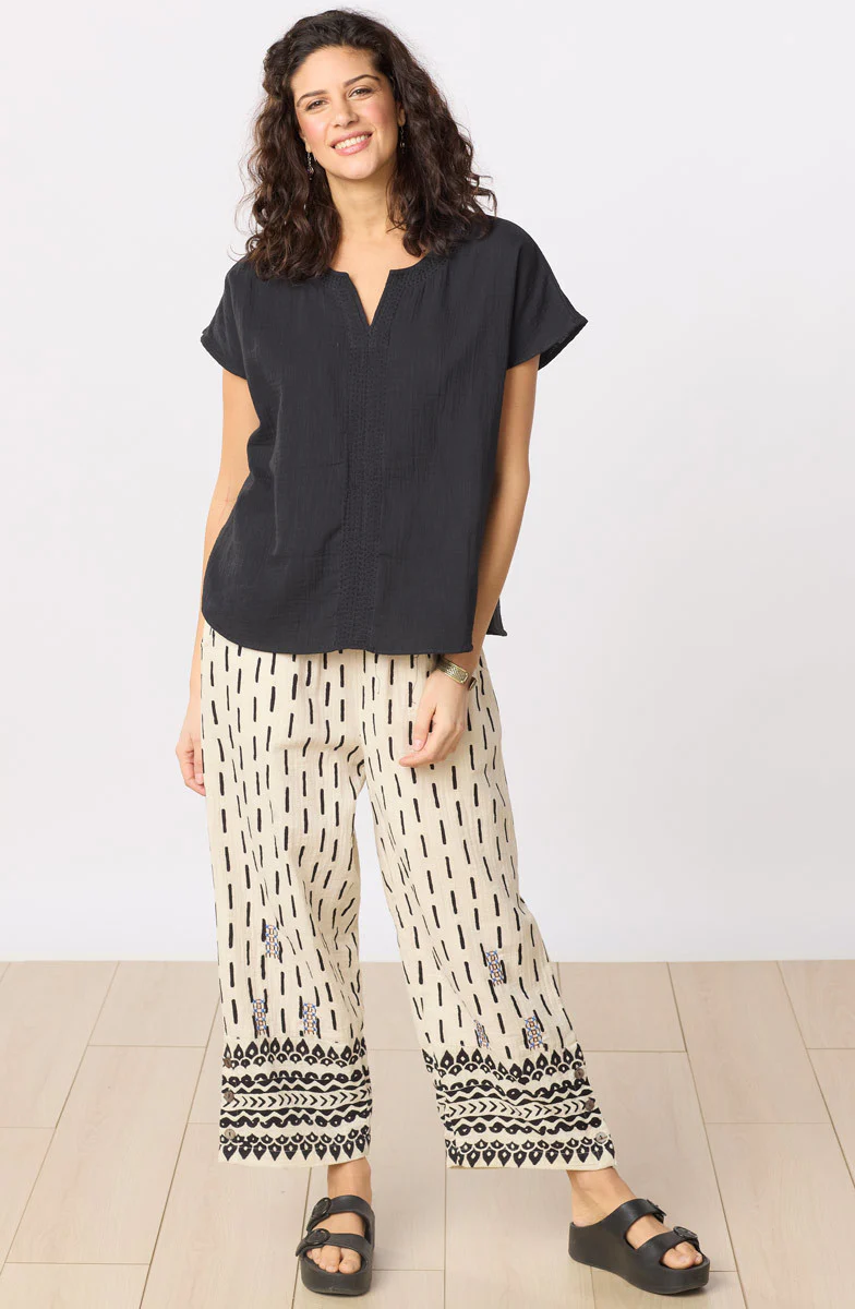 Kesari Cotton Double Gauze Crop Pant - Natural/Black - Image 4