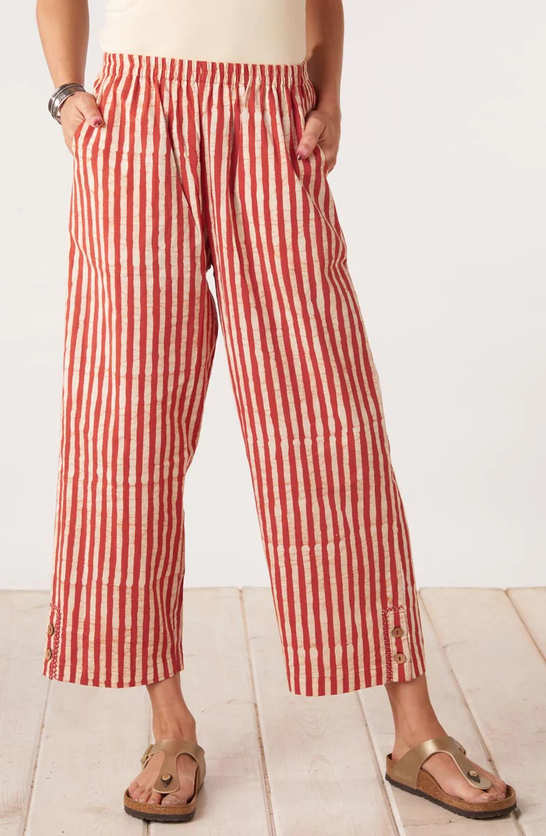 Kesari Pull-On Crop Pant - Fire red/Straw - Image 3