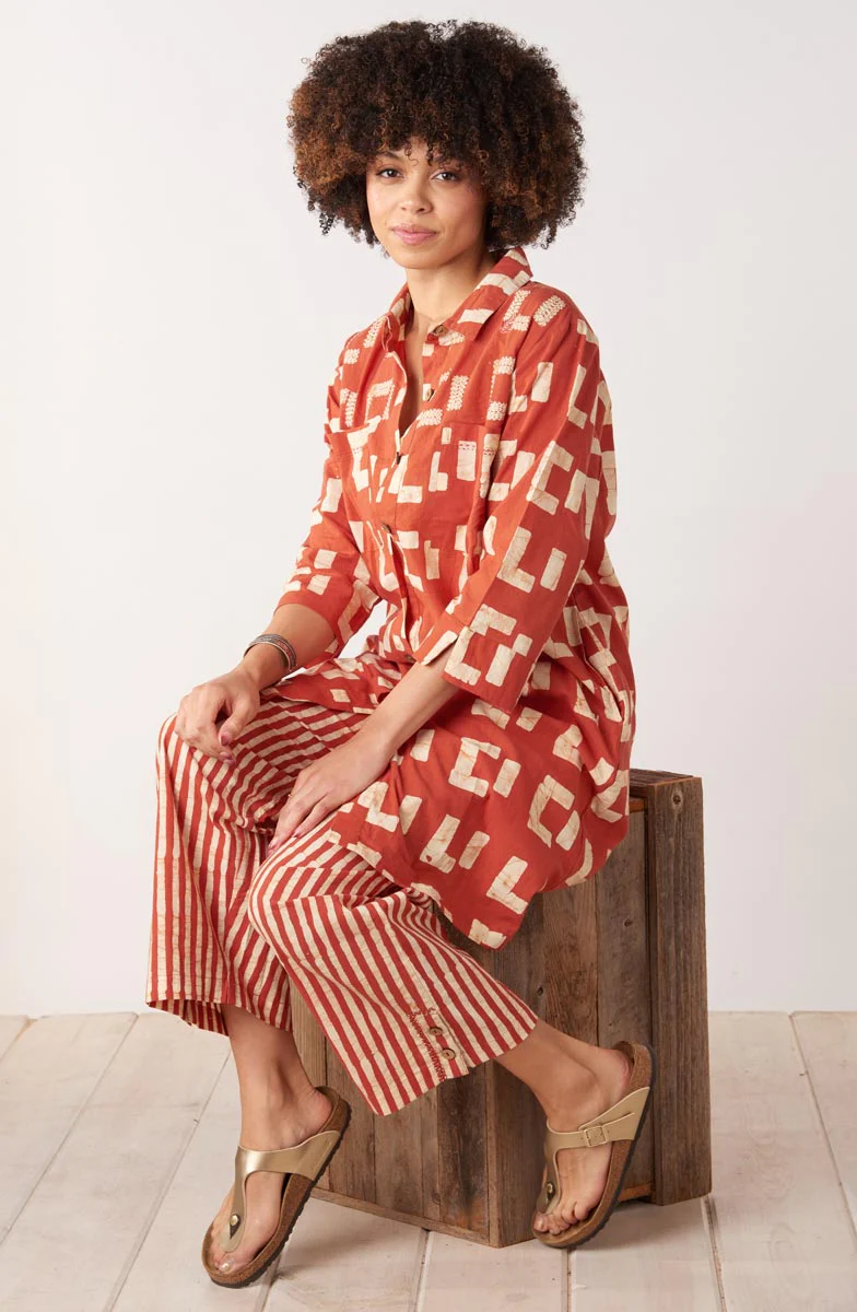 Kesari Pull-On Crop Pant - Fire red/Straw - Image 5