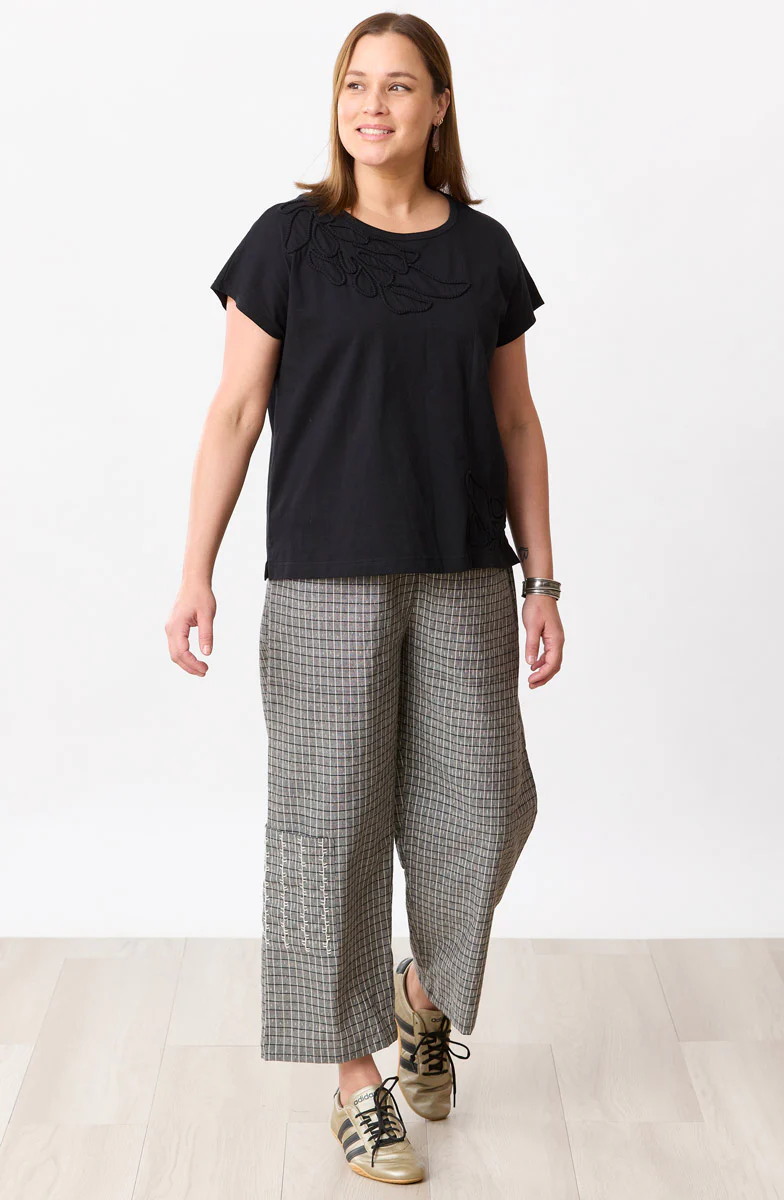 Kesari Pull-On Cargo Crop Pant - Grey - Image 5