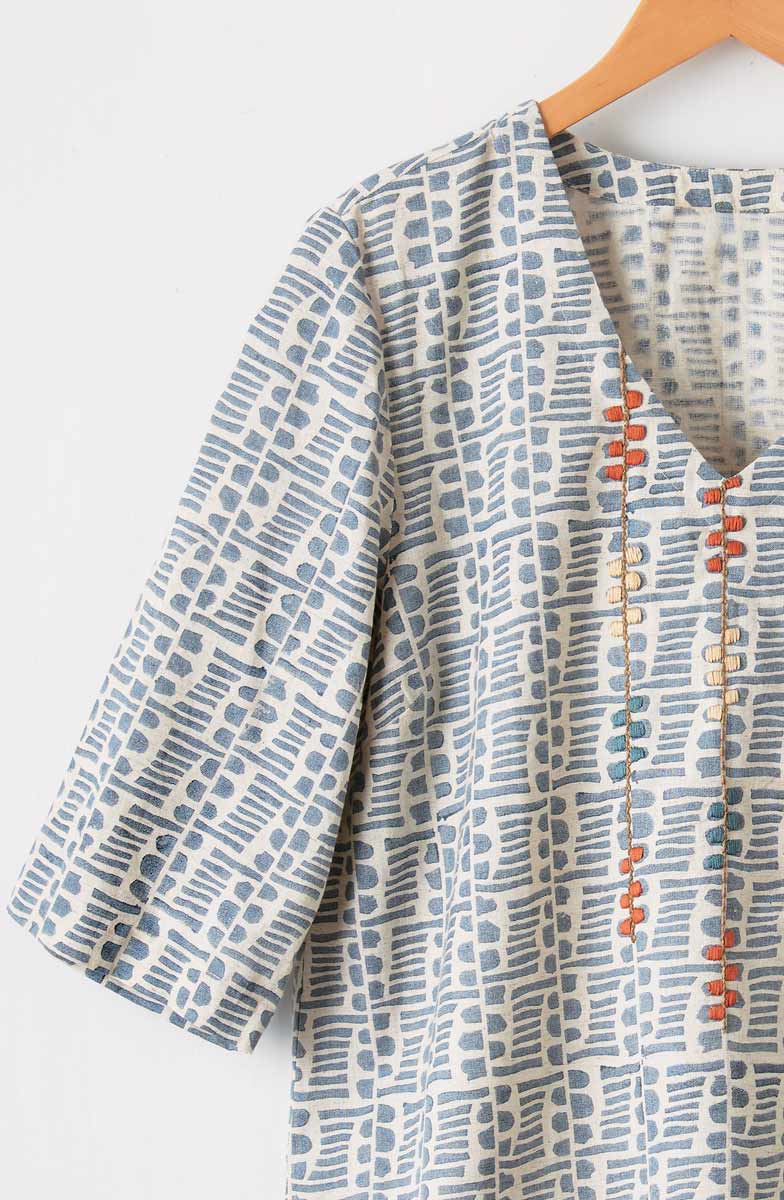 Kochi Cotton Linen V-Neck Top - Harbor blue/Natural - Image 3