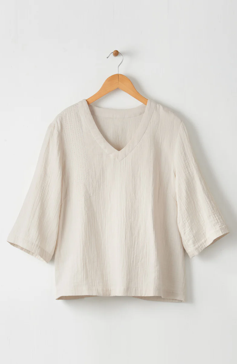 Kochi Double Gauze V-Neck Top - Image 22