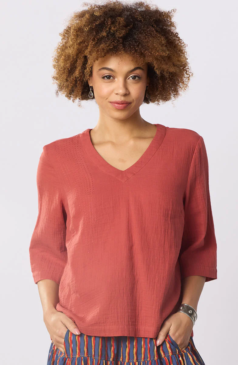 Kochi Double Gauze V-Neck Top - Image 24