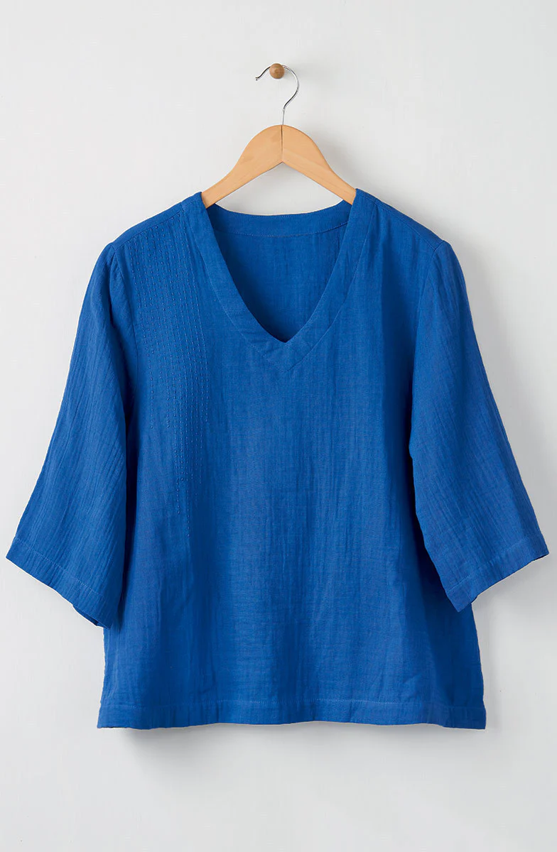 Kochi Double Gauze V-Neck Top - Image 31