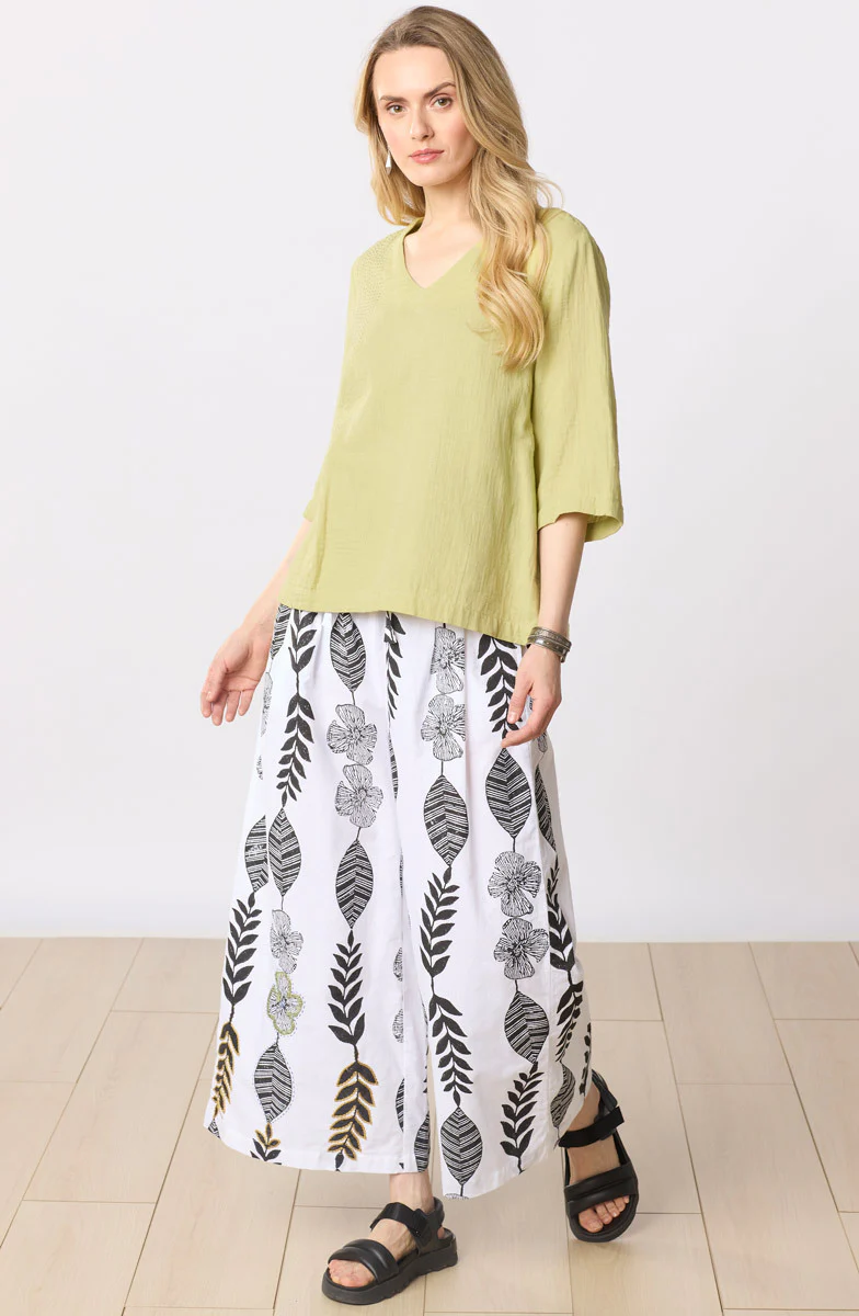 Kochi Double Gauze V-Neck Top - Image 4