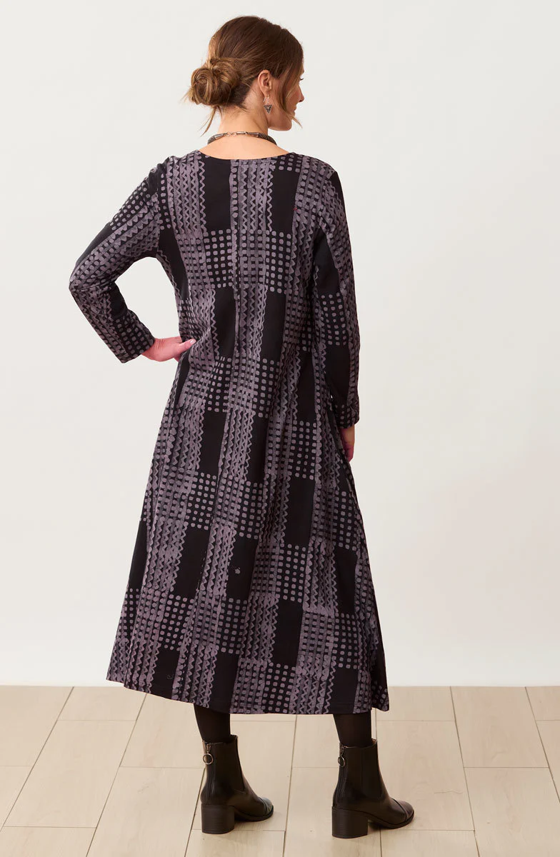 Supriya Jersey A-line Long-Sleeve Midi Dress - Black/Slate - Image 4