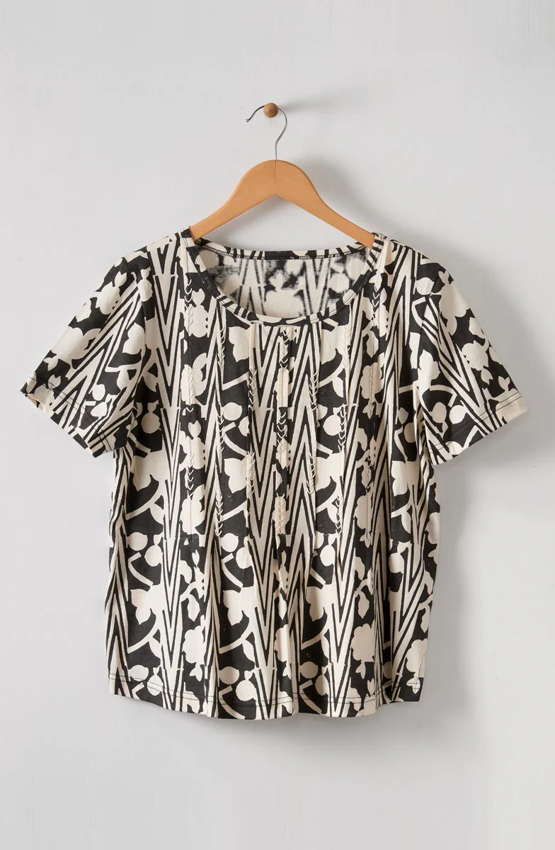 Naina Cotton Jersey Batik Print Tee - Black/Soft white - Image 2