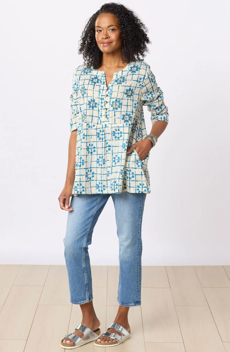 Naseera 3/4-Sleeve Notch-Neck Top - White/Blue - Image 5