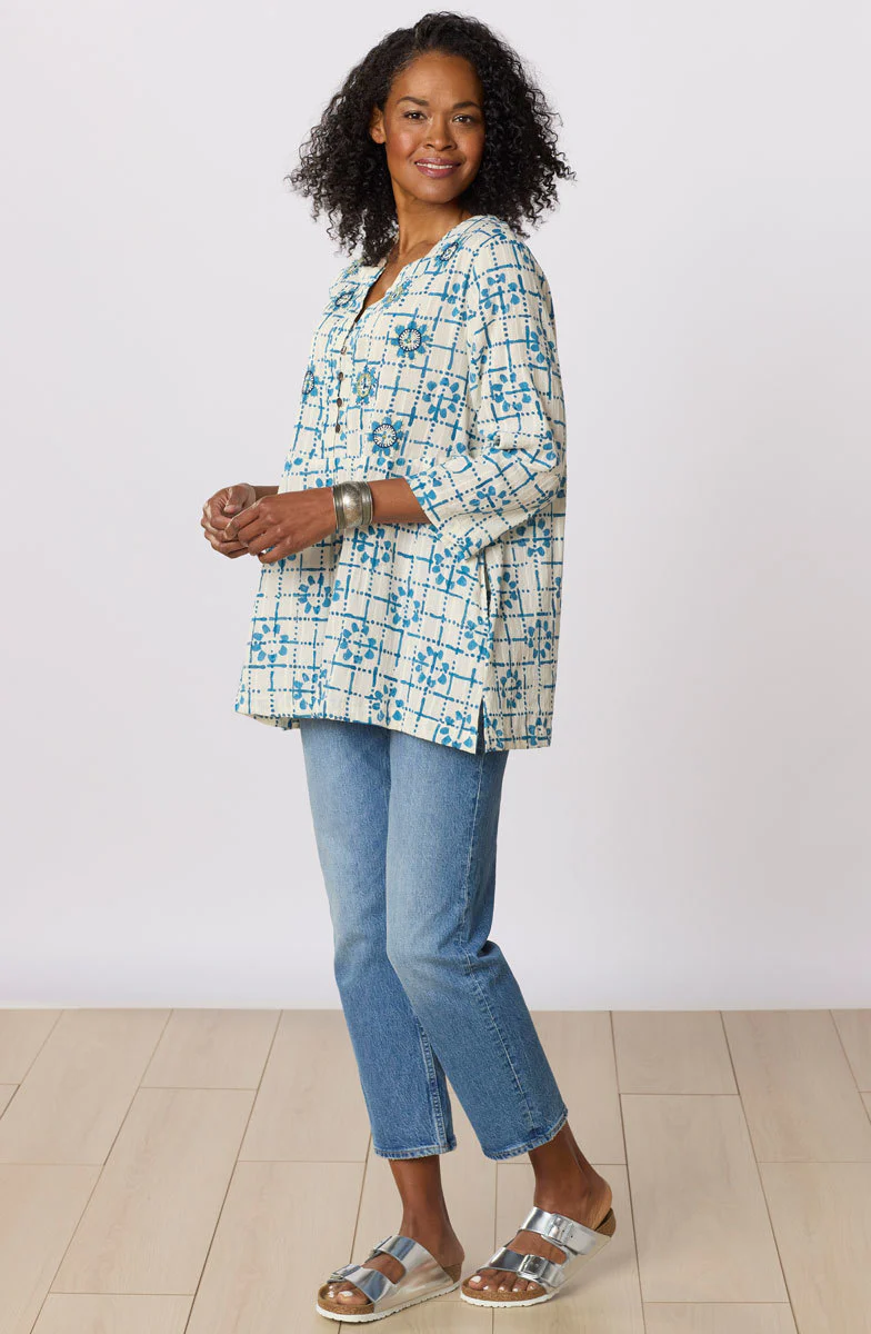 Naseera 3/4-Sleeve Notch-Neck Top - White/Blue - Image 6
