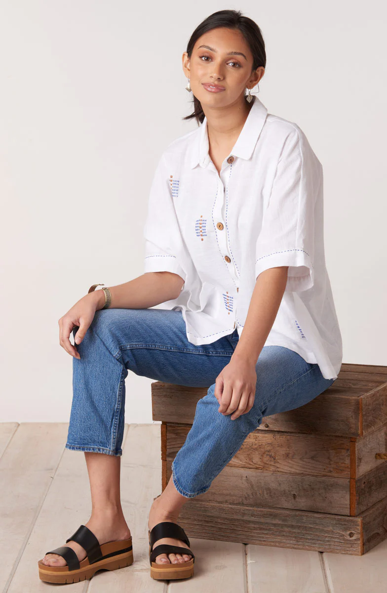 Nashik Slub Cotton Swing Shirt - Soft white - Image 3