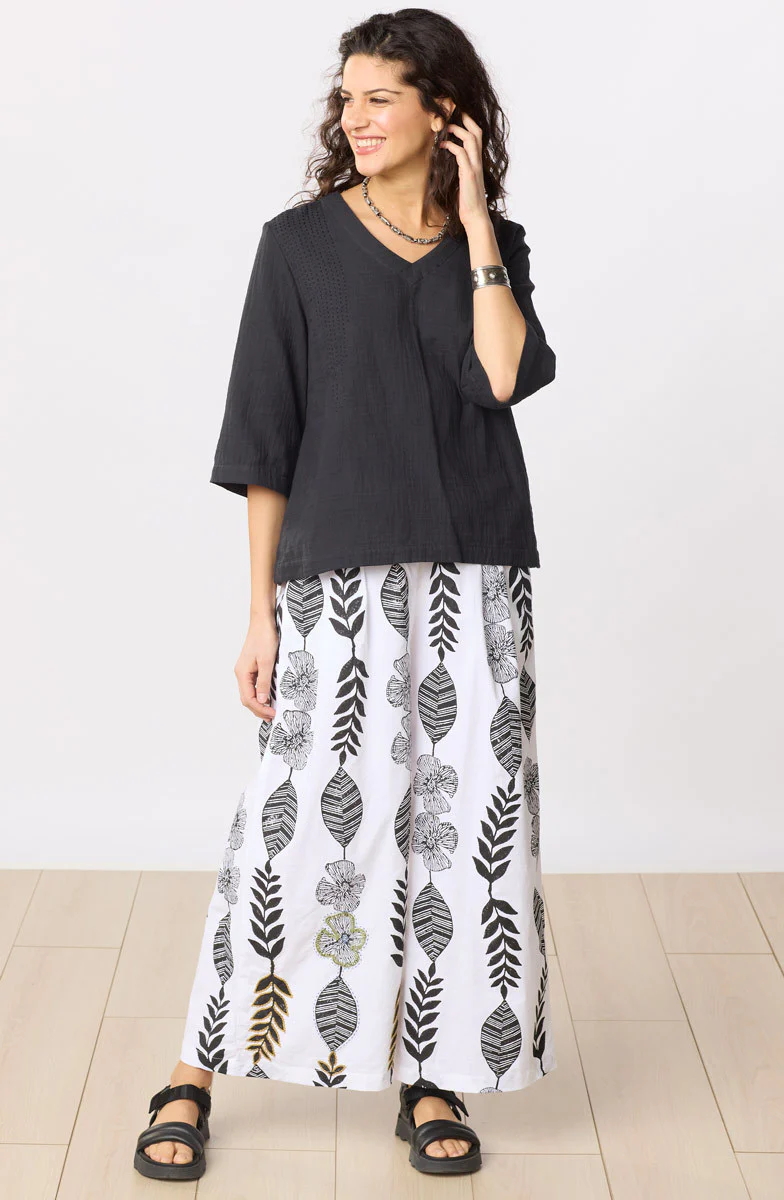 Nishi Organic Cotton Wide-Leg Pant - White/Black - Image 5