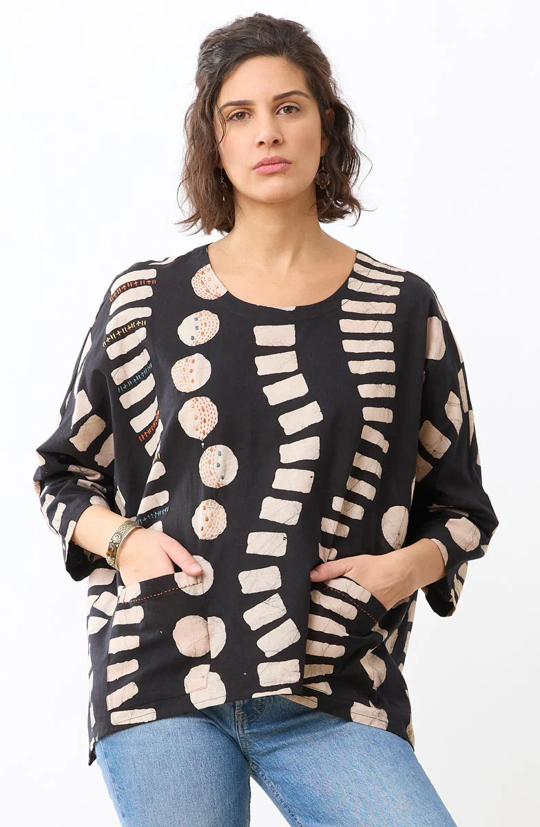 Rimsha 3/4-Sleeve Popover Swing Top - Black/Natural