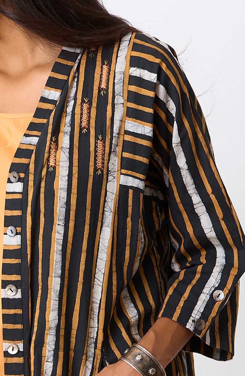 Sanika 3/4-Sleeve Swing Jacket - Black/Multi - Image 3