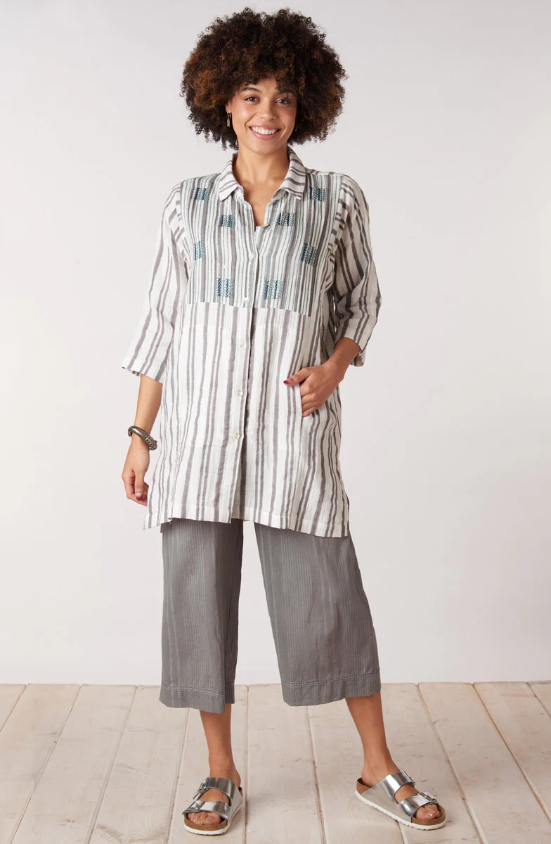 Saroja Double Gauze Band Collar Big Shirt - Soft white/Storm - Image 4