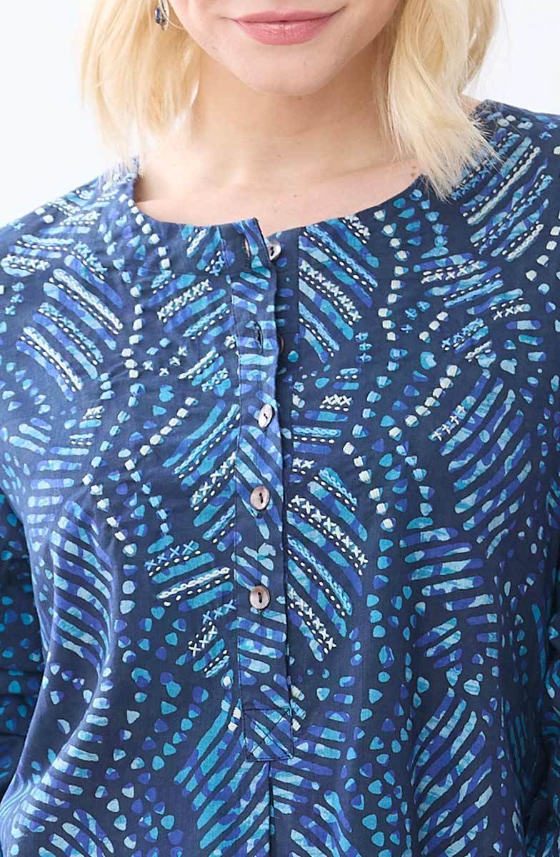 Sharuna 3/4 Sleeve Batik Print Top - Deep sea/Charcoal - Image 3