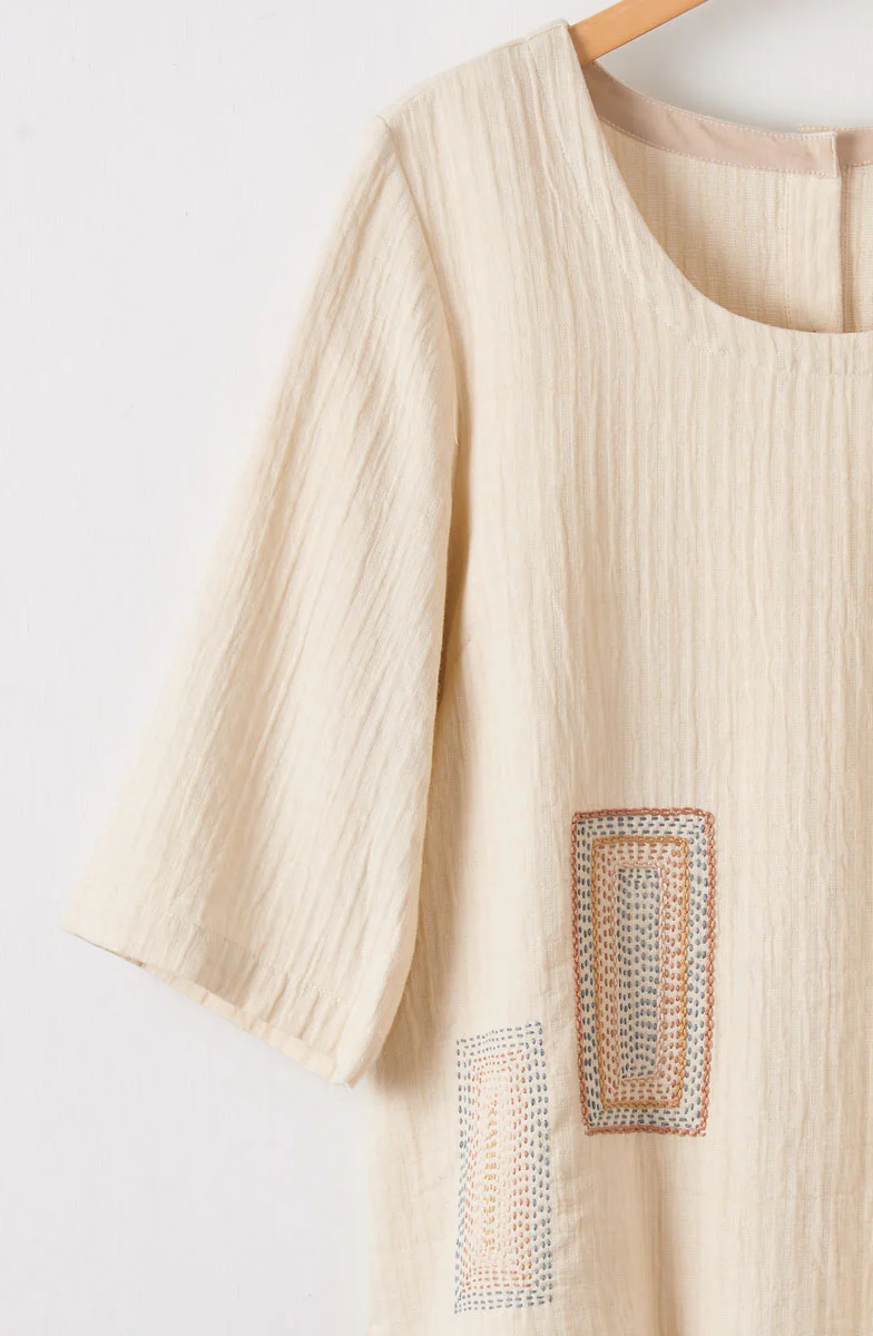 Sohan Dobby Gauze Back-Button Top - Image 11