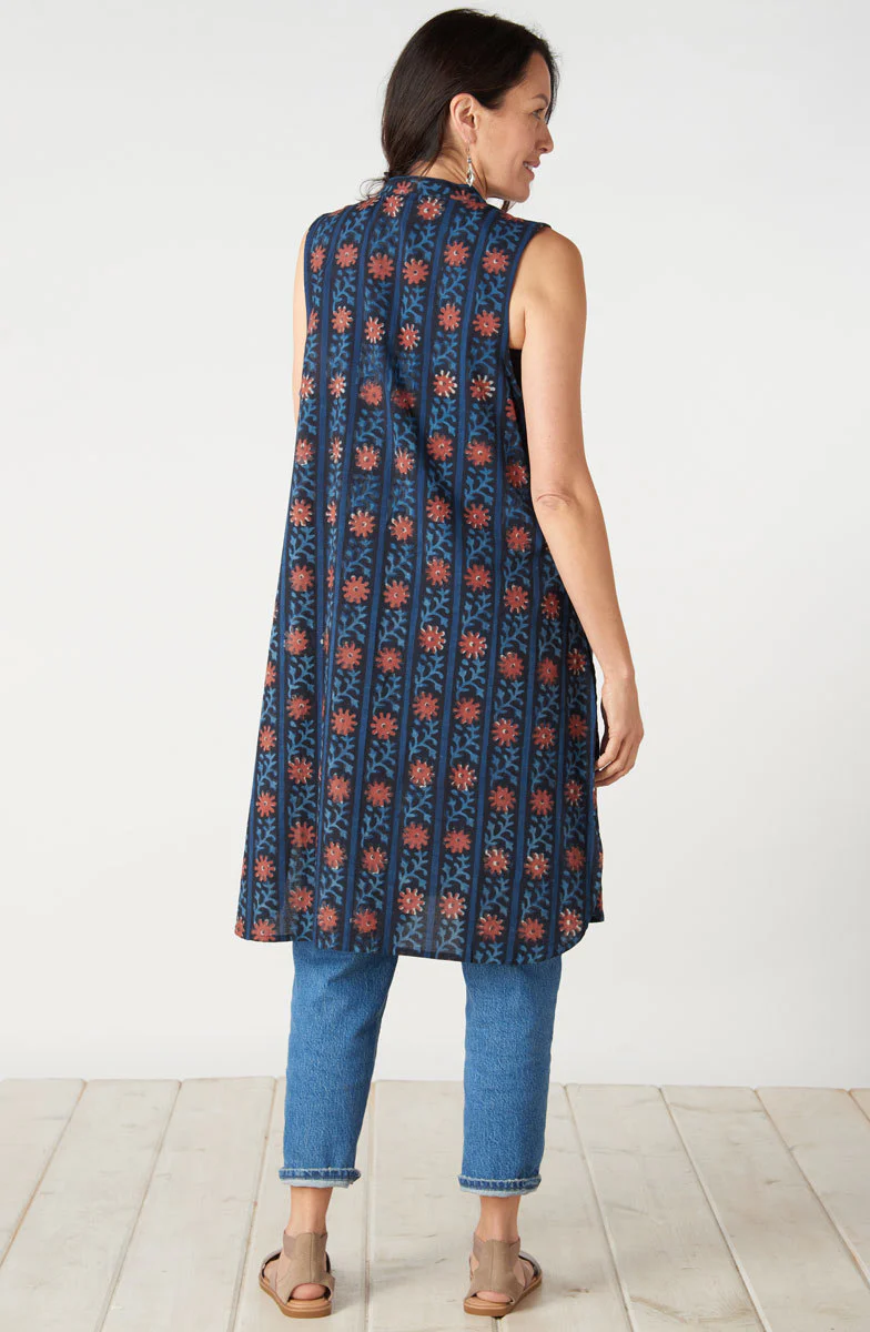 Tanvi Sleeveless Button-Down Long Vest - Indigo/Multi - Image 4