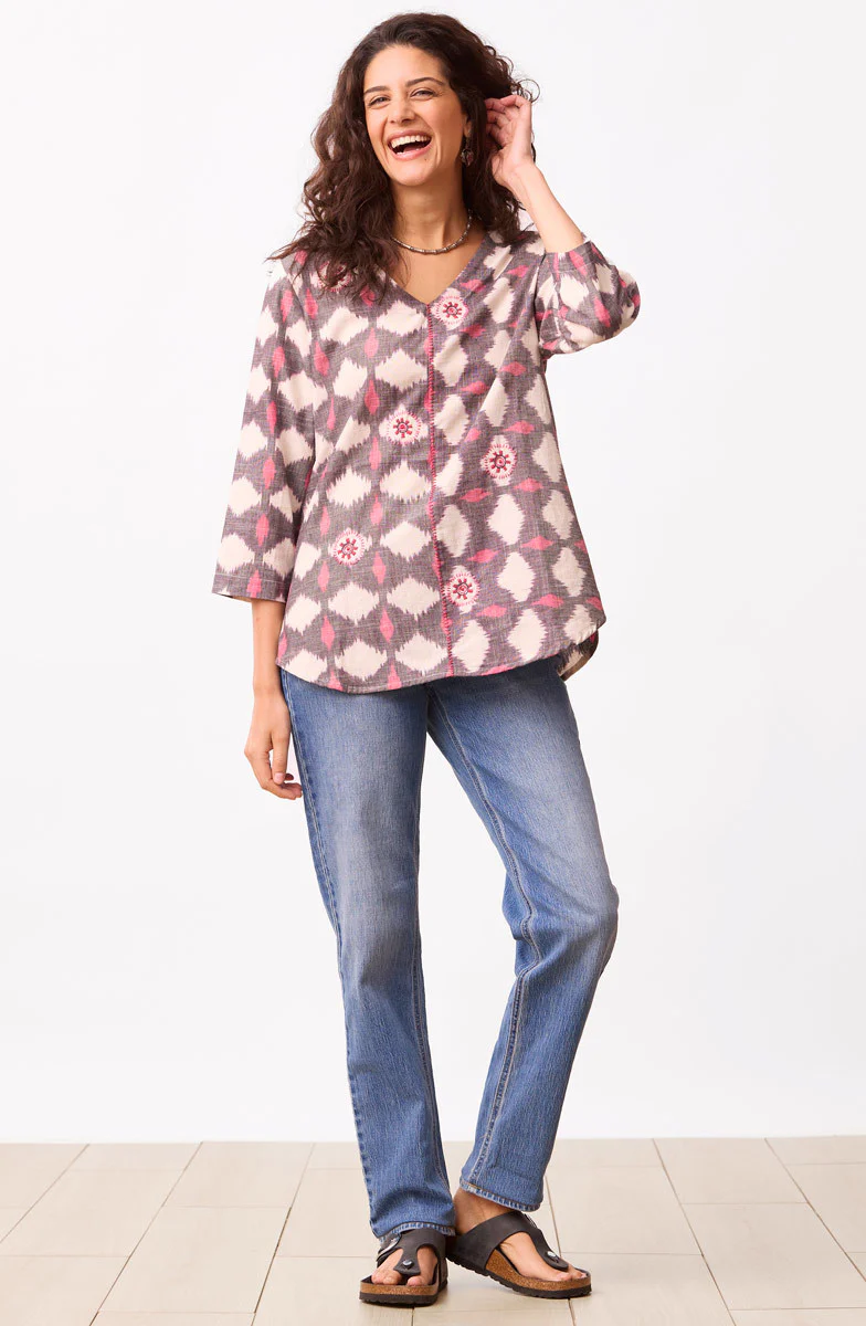V-neck Divya 3/4-Sleeve Popover Top - Natural/Pink/Grey - Image 4