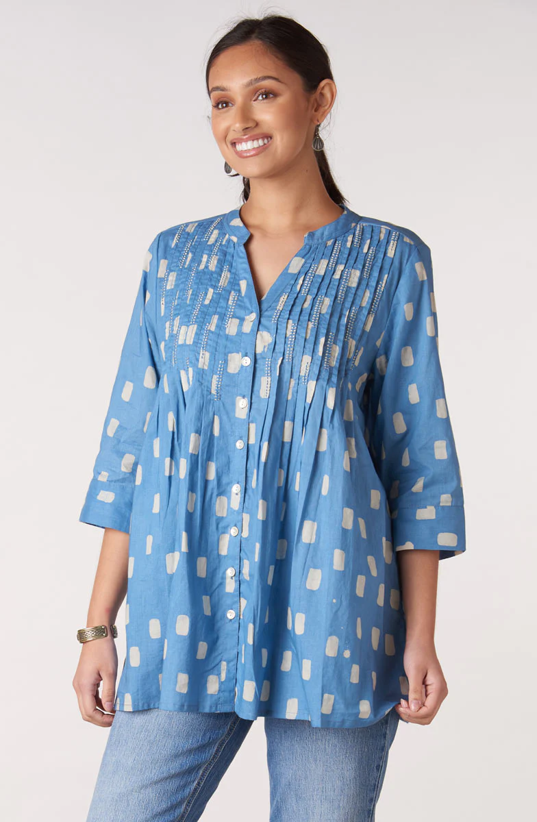 Vaishali Pleated Button-Down Tunic - Calm blue - Image 3