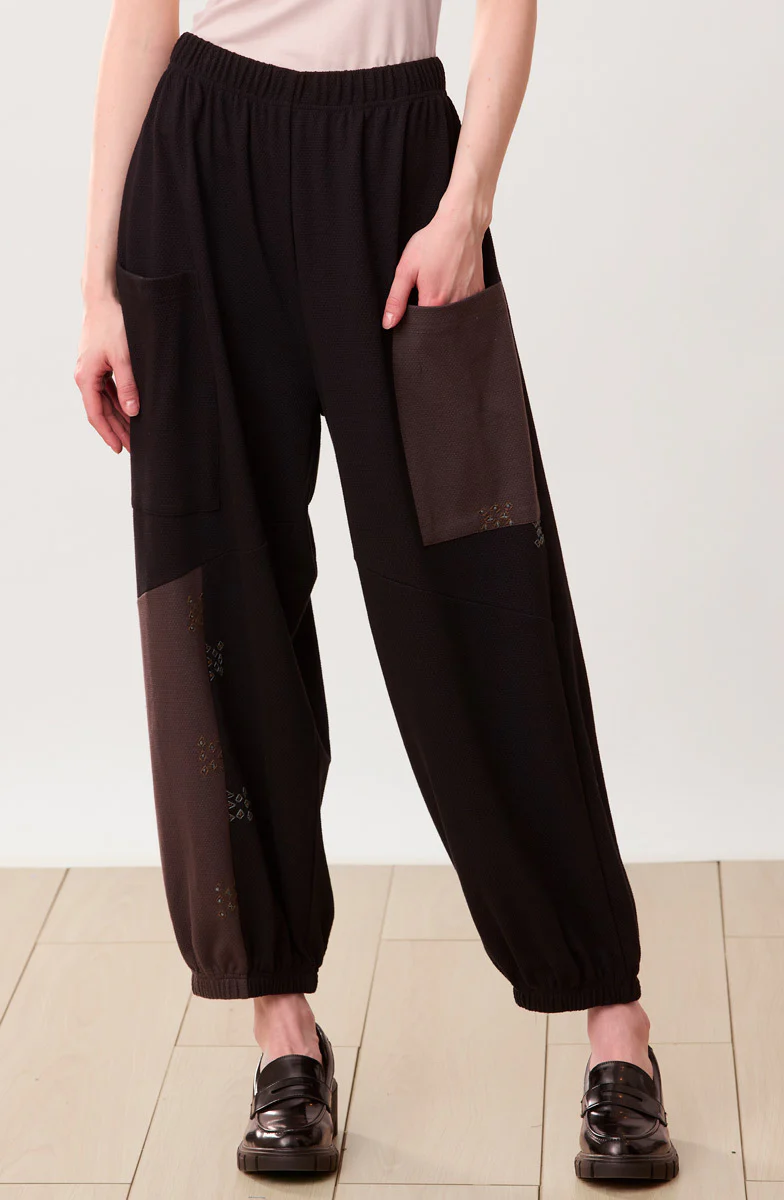 Vishram Textured Cotton Knit Pull-On Pant - Black - Image 3
